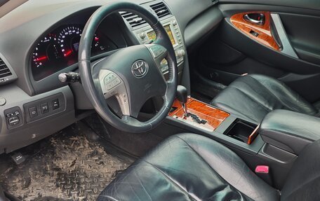 Toyota Camry, 2011 год, 1 500 000 рублей, 8 фотография