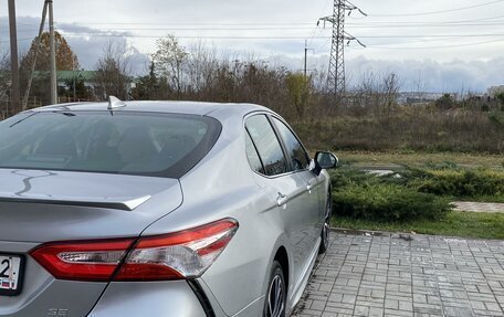 Toyota Camry, 2019 год, 3 150 000 рублей, 6 фотография