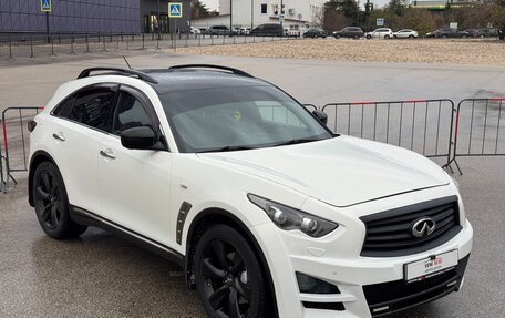 Infiniti QX70, 2014 год, 2 647 000 рублей, 9 фотография