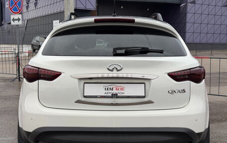 Infiniti QX70, 2014 год, 2 647 000 рублей, 21 фотография