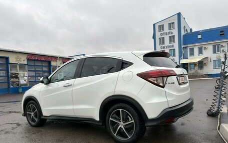 Honda Vezel, 2020 год, 2 500 000 рублей, 4 фотография