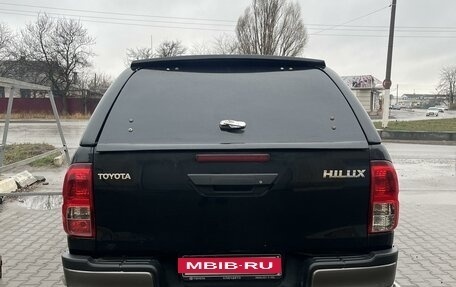 Toyota Hilux VIII, 2020 год, 4 000 000 рублей, 5 фотография