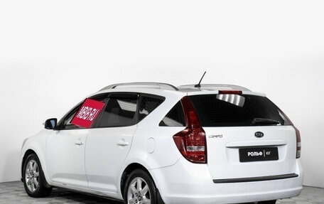 KIA cee'd I рестайлинг, 2011 год, 675 000 рублей, 7 фотография