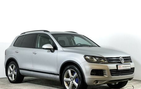 Volkswagen Touareg III, 2011 год, 2 497 000 рублей, 3 фотография