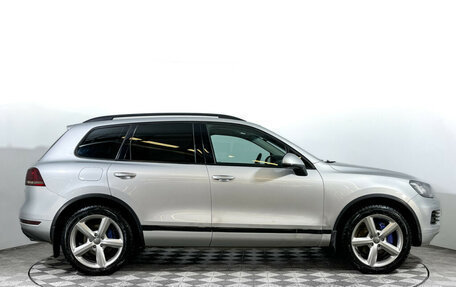 Volkswagen Touareg III, 2011 год, 2 497 000 рублей, 4 фотография