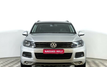 Volkswagen Touareg III, 2011 год, 2 497 000 рублей, 2 фотография