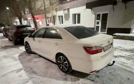 Toyota Camry, 2016 год, 2 180 000 рублей, 2 фотография