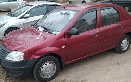 Renault Logan I, 2010 год, 600 000 рублей, 2 фотография