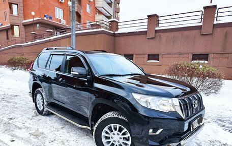 Toyota Land Cruiser Prado 150 рестайлинг 2, 2020 год, 6 500 000 рублей, 7 фотография