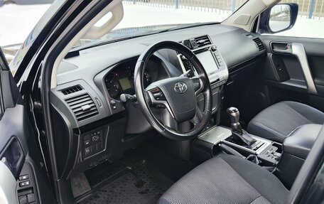 Toyota Land Cruiser Prado 150 рестайлинг 2, 2020 год, 6 500 000 рублей, 28 фотография