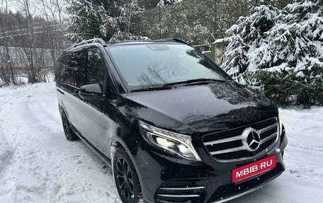 Mercedes-Benz V-Класс, 2018 год, 4 100 000 рублей, 6 фотография