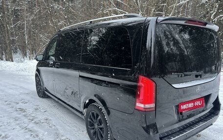 Mercedes-Benz V-Класс, 2018 год, 4 100 000 рублей, 18 фотография