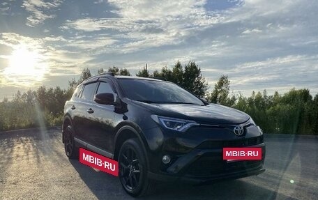 Toyota RAV4, 2019 год, 3 250 000 рублей, 2 фотография