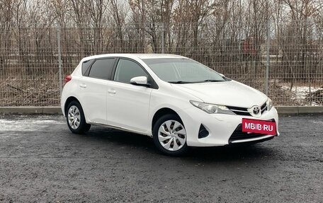 Toyota Auris II, 2013 год, 1 030 000 рублей, 3 фотография