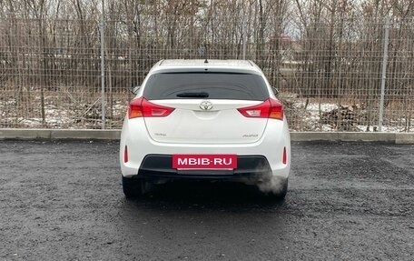 Toyota Auris II, 2013 год, 1 030 000 рублей, 5 фотография