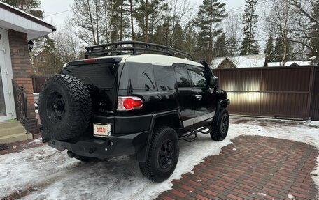 Toyota FJ Cruiser, 2011 год, 4 450 000 рублей, 6 фотография