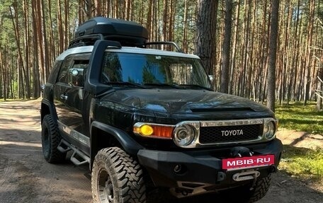 Toyota FJ Cruiser, 2011 год, 4 450 000 рублей, 9 фотография