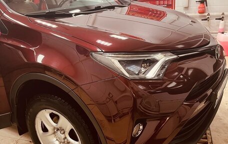 Toyota RAV4, 2018 год, 2 550 000 рублей, 4 фотография