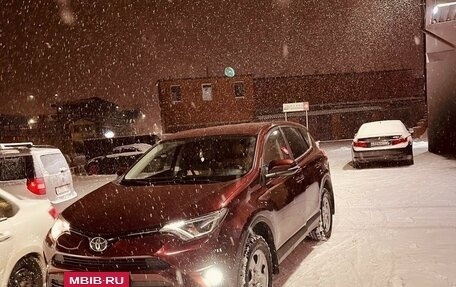 Toyota RAV4, 2018 год, 2 550 000 рублей, 5 фотография