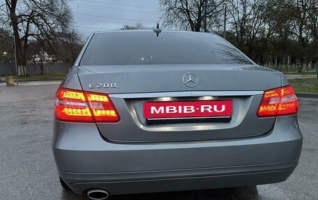 Mercedes-Benz E-Класс, 2012 год, 1 800 000 рублей, 5 фотография