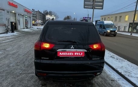 Mitsubishi Pajero Sport II рестайлинг, 2013 год, 1 750 000 рублей, 10 фотография