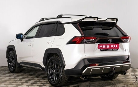 Toyota RAV4, 2022 год, 4 100 000 рублей, 6 фотография