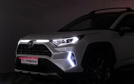 Toyota RAV4, 2022 год, 4 100 000 рублей, 26 фотография