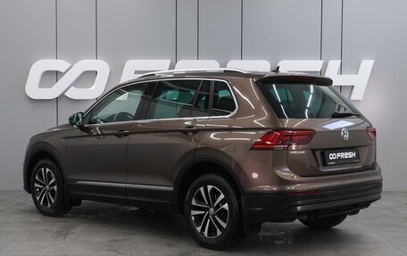 Volkswagen Tiguan II, 2019 год, 2 479 000 рублей, 2 фотография