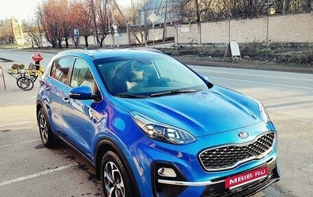 KIA Sportage IV рестайлинг, 2020 год, 2 495 000 рублей, 3 фотография