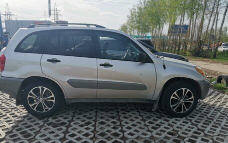 Toyota RAV4, 2003 год, 670 000 рублей, 6 фотография