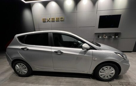 Hyundai Solaris II рестайлинг, 2012 год, 850 000 рублей, 5 фотография