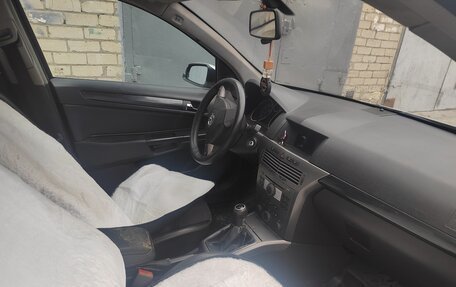 Opel Astra H, 2005 год, 375 000 рублей, 8 фотография