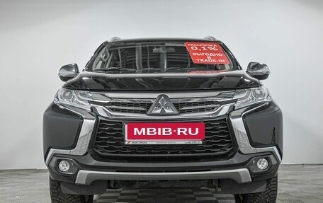 Mitsubishi Pajero Sport III рестайлинг, 2020 год, 3 889 000 рублей, 2 фотография