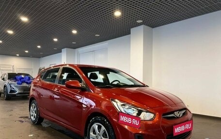 Hyundai Solaris II рестайлинг, 2014 год, 1 070 000 рублей, 1 фотография