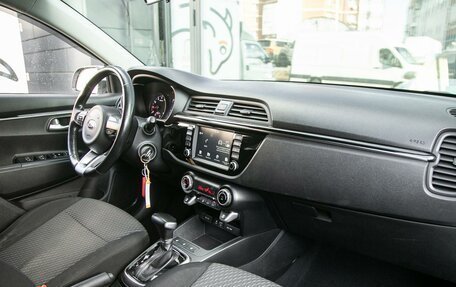 KIA Rio IV, 2018 год, 1 435 000 рублей, 20 фотография