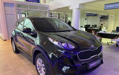 KIA Sportage IV рестайлинг, 2018 год, 1 950 000 рублей, 3 фотография