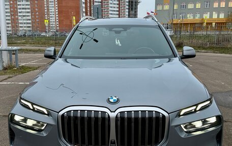 BMW X7, 2023 год, 15 000 000 рублей, 1 фотография