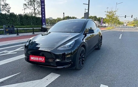 Tesla Model Y I, 2021 год, 3 400 000 рублей, 1 фотография