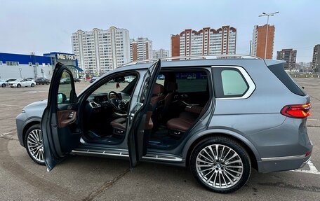 BMW X7, 2023 год, 15 000 000 рублей, 11 фотография