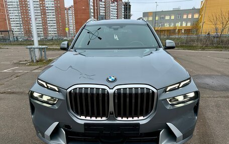 BMW X7, 2023 год, 15 000 000 рублей, 2 фотография