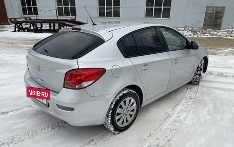 Chevrolet Cruze II, 2012 год, 670 000 рублей, 3 фотография