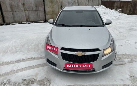 Chevrolet Cruze II, 2012 год, 670 000 рублей, 5 фотография