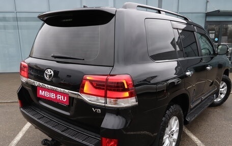 Toyota Land Cruiser 200, 2016 год, 7 400 000 рублей, 7 фотография