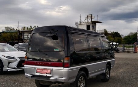 Mitsubishi Delica III, 1997 год, 648 000 рублей, 2 фотография