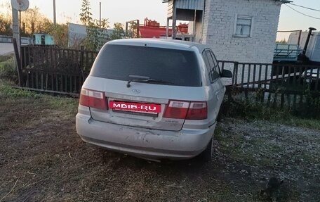 KIA Carens I (RS), 2002 год, 220 000 рублей, 4 фотография