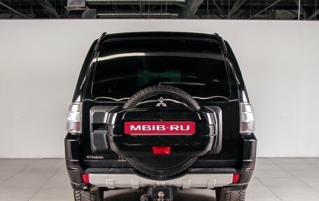 Mitsubishi Pajero IV, 2012 год, 1 900 460 рублей, 10 фотография