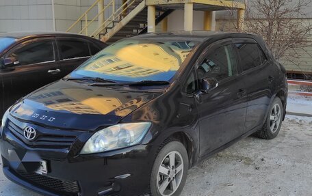 Toyota Auris II, 2009 год, 850 000 рублей, 1 фотография