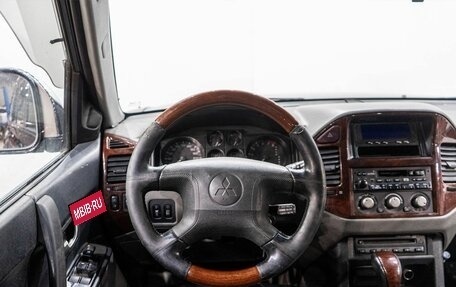 Mitsubishi Pajero III рестайлинг, 2006 год, 1 280 000 рублей, 13 фотография