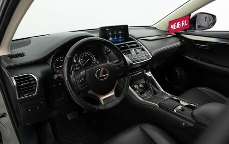 Lexus NX I, 2017 год, 2 899 000 рублей, 14 фотография