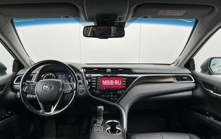 Toyota Camry, 2019 год, 2 945 000 рублей, 15 фотография